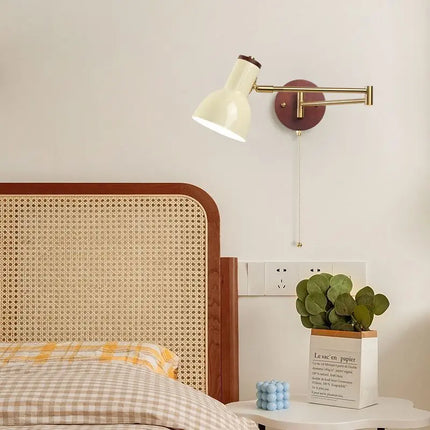 Applique murale vintage européenne avec bras pivotant et interrupteur — LZ4X9M