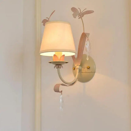 Applique murale LED papillon pour décoration lumineuse chambre enfant — LZ4X9J