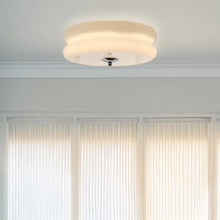 Plafonnier en verre au design moderne et élégant — LZ4X9T2