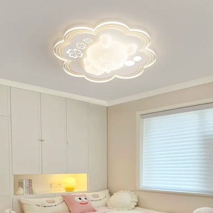 Plafonnier enfant décor fraise et trèfle style dessin animé — LZ4Q9X7