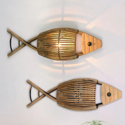 Applique murale rétro en bambou tissé forme poisson pour café et hôtel — LZ4N7Q2