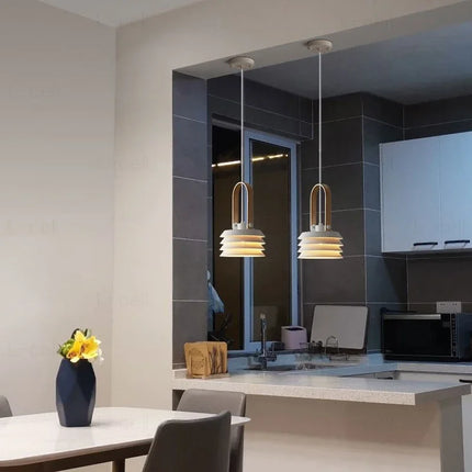 Suspension design créative pour décoration moderne et élégante — LZ4G7P2