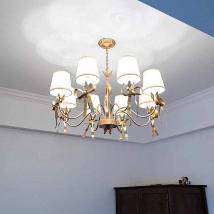 Lustre moderne en forme de nœud papillon pour enfants et princesses — LZ4X9VQ