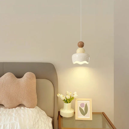 Lustre moderne créatif pour chambre d'enfant chaleureuse — LZ4X9P2
