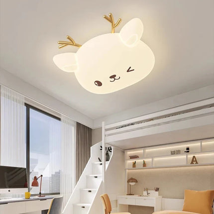 Plafonnier nordique faon pour chambre d’enfant chaleureuse — LZ7QX2