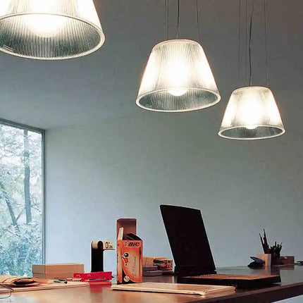 Lustre moderne en verre pour cafés, hôtels et magasins — LZ4X9P2