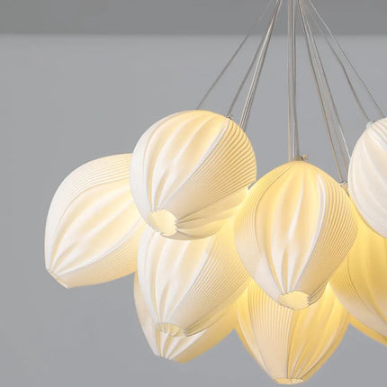 Lustre en résine avec abat-jour métallique au style romantique — LZ4F7Q2