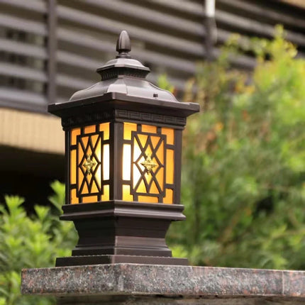 Lampadaire extérieur LED étanche style rétro pour jardin — LZ4X9M2