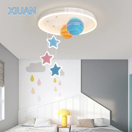 Lustre créatif en verre coloré forme planète et étoile pour école maternelle — LZ4XJ9