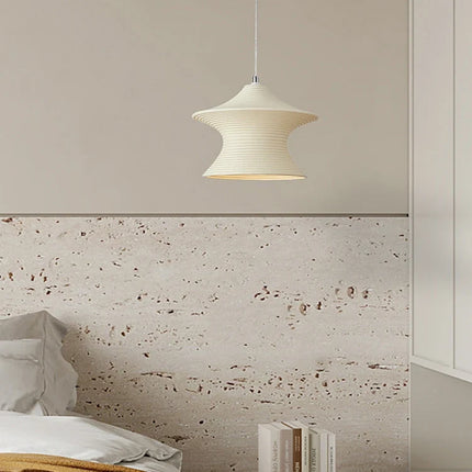 Suspension LED design nordique en résine pour ambiance chaleureuse — LZ4X9P