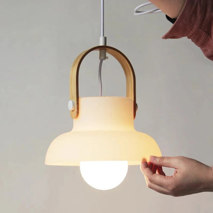 Lustre suspension en verre et bois au design moderne minimaliste — LZ4X9P2