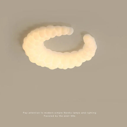 Lustre lune avec motif nuage pour décoration enfantine — LZ4N7Q2