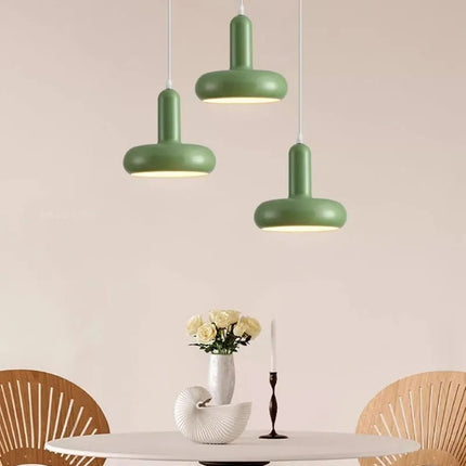 Suspension colorée au design Bauhaus — LZ4M9XQ