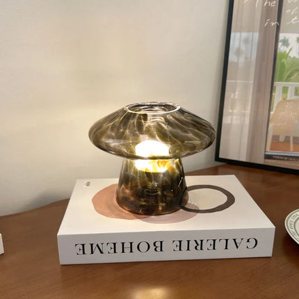 Lampe de chevet LED soucoupe volante à intensité réglable — LZ4XJ9