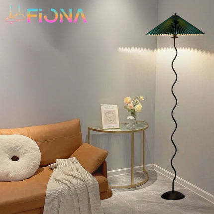 Lampadaire nordique en tissu plissé pour décoration maison artisanale — LZ4X9Q2