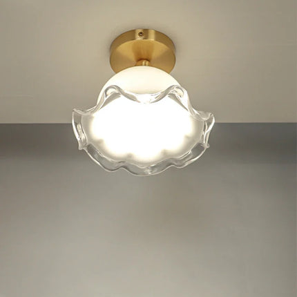 Plafonnier en verre antique et laiton au design minimaliste — LZ4X9Q2T