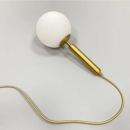 Suspension moderne avec globe en verre doré — LZ4X9T2