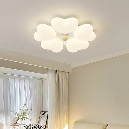 Lustre moderne en forme de cœur pour chambre d’enfant romantique — LZ4G7T9