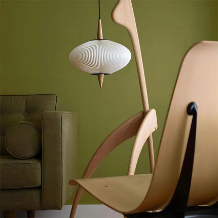 Lampadaire en bois de noyer avec suspension intégrée — LZ4X9P