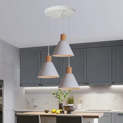 Suspension intérieure minimaliste à trois têtes — LZ4X9P
