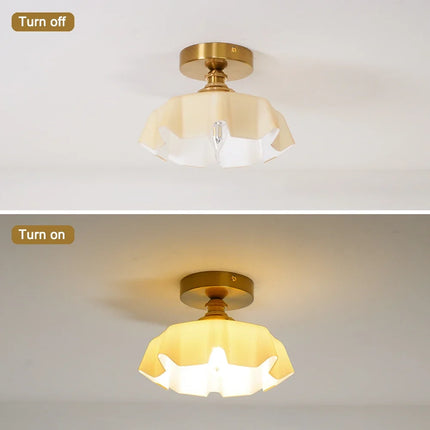 Suspension décorative en verre coloré en forme de fleur — LZ4X9P2