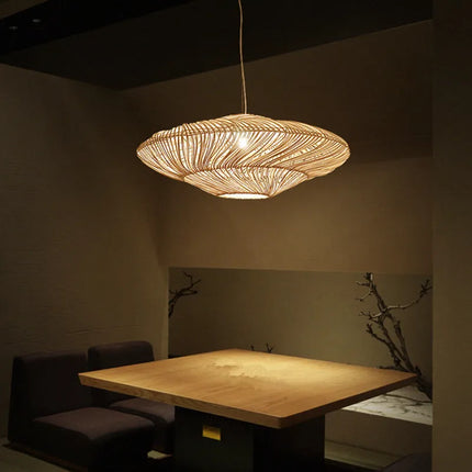 Suspension design japonaise en rotin forme ovni pour intérieur moderne — LZ4X9T2