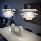 Diamètre 50 cm H 40,5 cm / Abat-jour en verre / Blanc froid