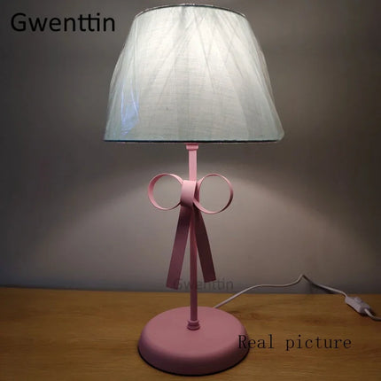 Lampe de bureau moderne à motif nœud papillon pour décoration de chambre — LZ4X9P2