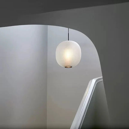 Suspension ronde moderne en verre pour divers espaces — LZ4G7XQ