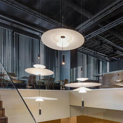 Lustre LED moderne forme soucoupe volante pour décoration intérieure — LZ4X9T