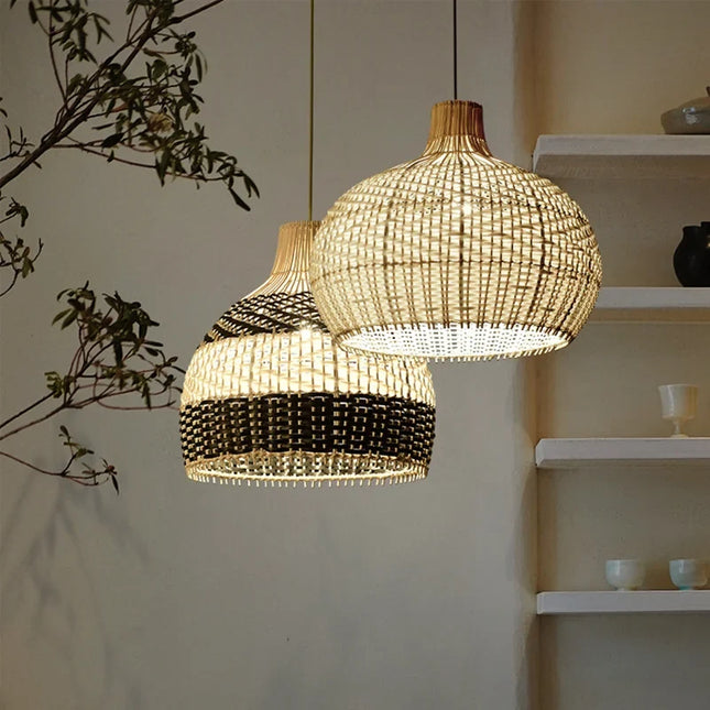 suspension en rotin vintage pour décoration intérieure élégante