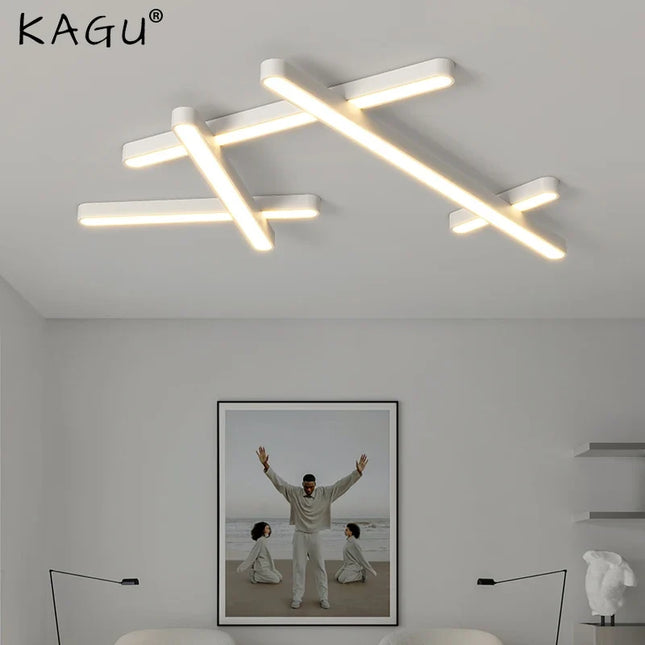 Plafonnier LED décoratif au design moderne pour intérieur — LZ4P9XQ