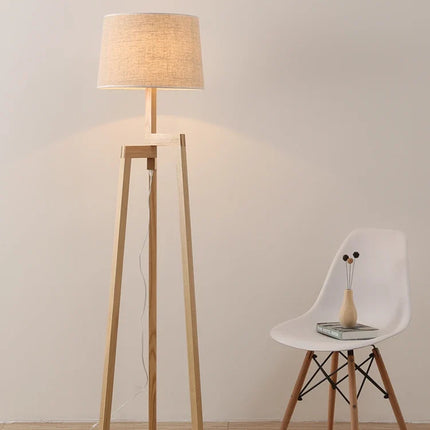 Lampes sur pied pour salon Vintage lampadaire en bois pied pour étude chambre chevet éclairage Led trépied lampe sur pied