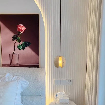 Lustre suspension en pierre de lune style wabi-sabi chaleureux — LZ4X9TQ