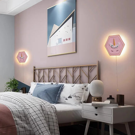 Applique murale dessin animé licorne princesse avec interrupteur hexagonal — LZ4QJ7M