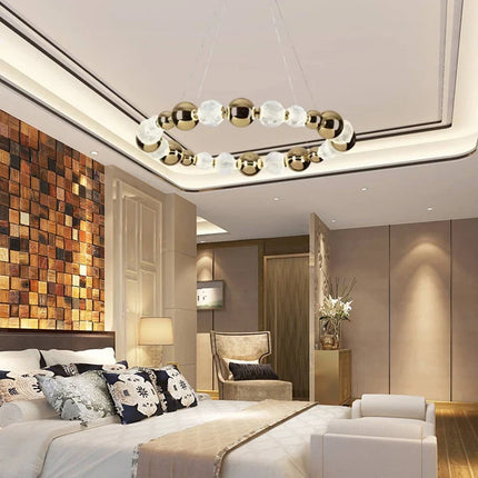 Lustre LED boule acrylique avec anneau doré et fils réglables — LZ4X9P2