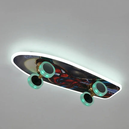 plafonnier créatif en forme de skateboard design moderne pour enfants