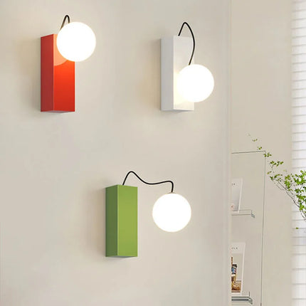 Applique murale LED en métal avec boule acrylique et variateur d’intensité — LZ4X9M2