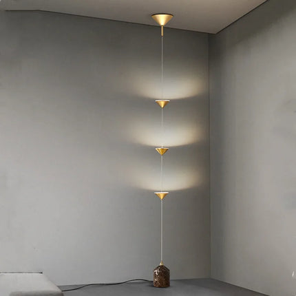 Lampadaire LED minimaliste nordique réglable en métal et marbre — LZ4X9P2