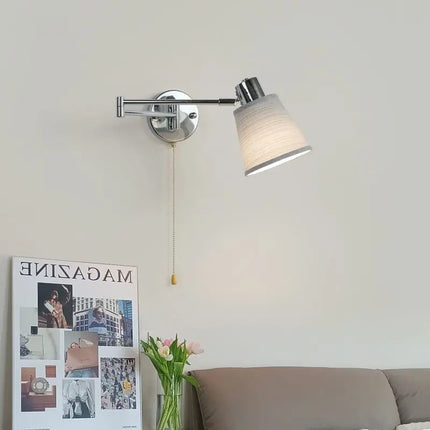 Applique murale LED à bras pivotant avec abat-jour en tissu plissé et métal — LZ4X9JQ