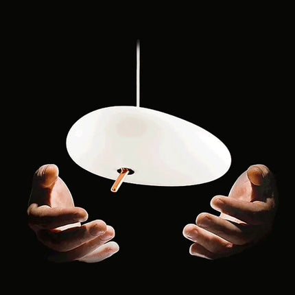 Suspension décorative en forme de galet pour intérieur — LZ4X9J