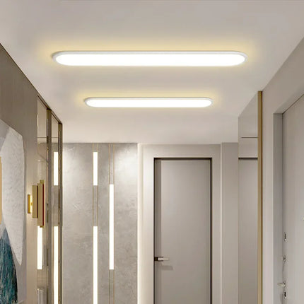 Plafonnier LED ultra fin pour intérieur moderne et élégant — LZ4D7Q9