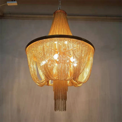 Lustre moderne en aluminium doré à pampilles avec chaîne décorative — LZ4P9XJ