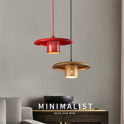 Lustre LED industriel en métal pour café et bar — LZ4X9P2Q