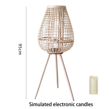 Lampadaire en rotin avec chandelier et bougie électronique décorative — LZ4X9P2
