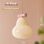 A verre à crème rose / Lumière chaude