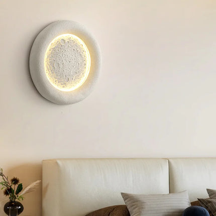Applique murale LED en résine forme lune avec intensité réglable — LZ4X7P9
