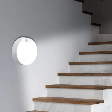 Plafonnier LED rechargeable avec capteur de mouvement et télécommande — LZ4X9P