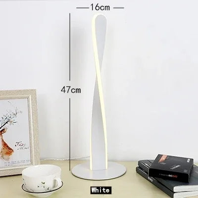 Lampadaire rotatif à LED super lumineux et design créatif — LZ4X9T2