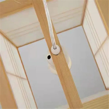 Suspension en bois au style japonais pour décoration intérieure — LZ4X9P2Q